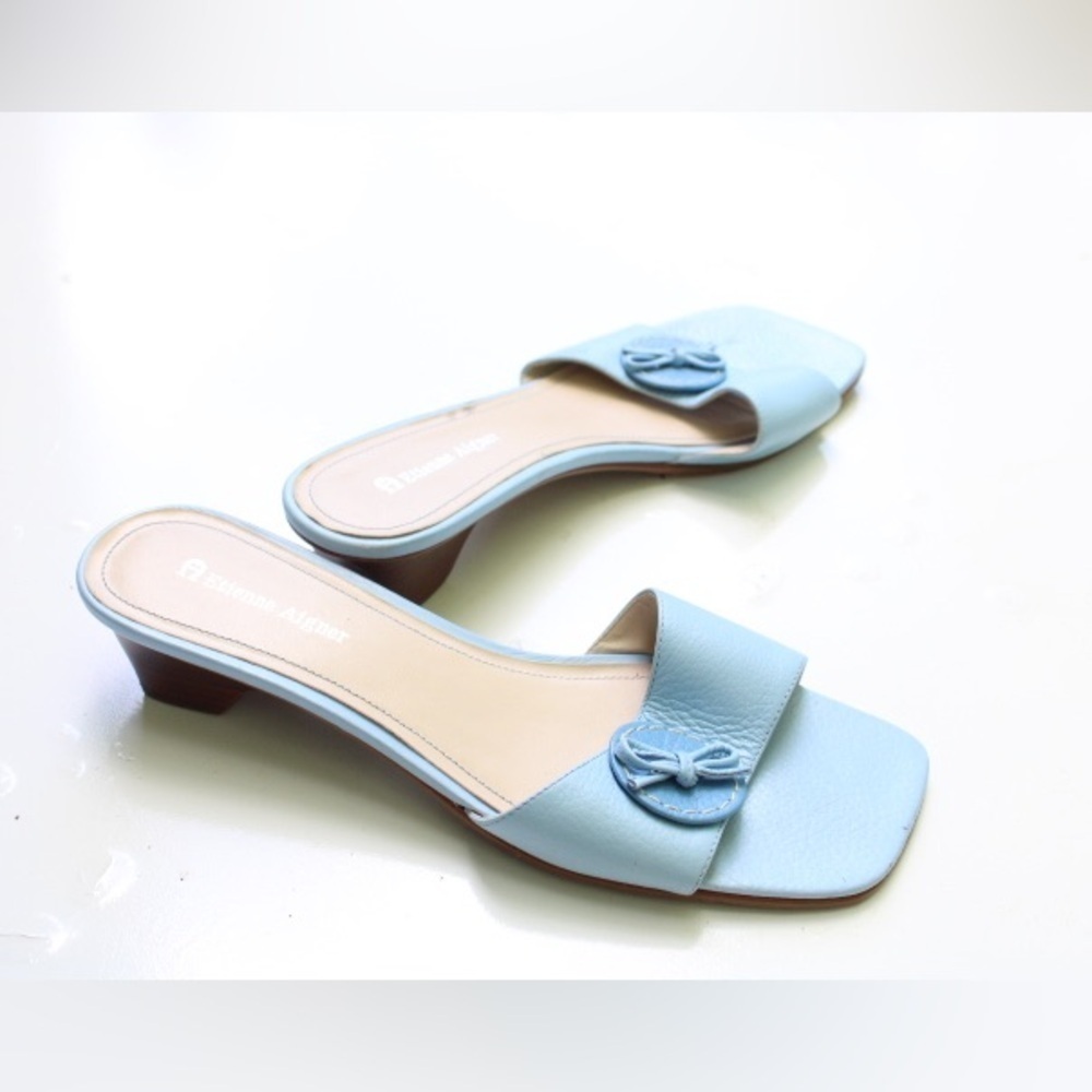 Etienne Aigner sandals